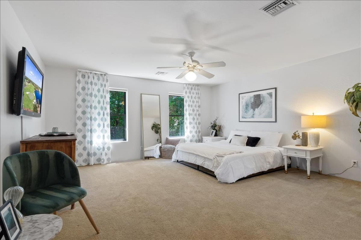 5 Bedroom 4 Bath Boutique Home Premium Location + Heated Pool Option 格伦代尔 外观 照片