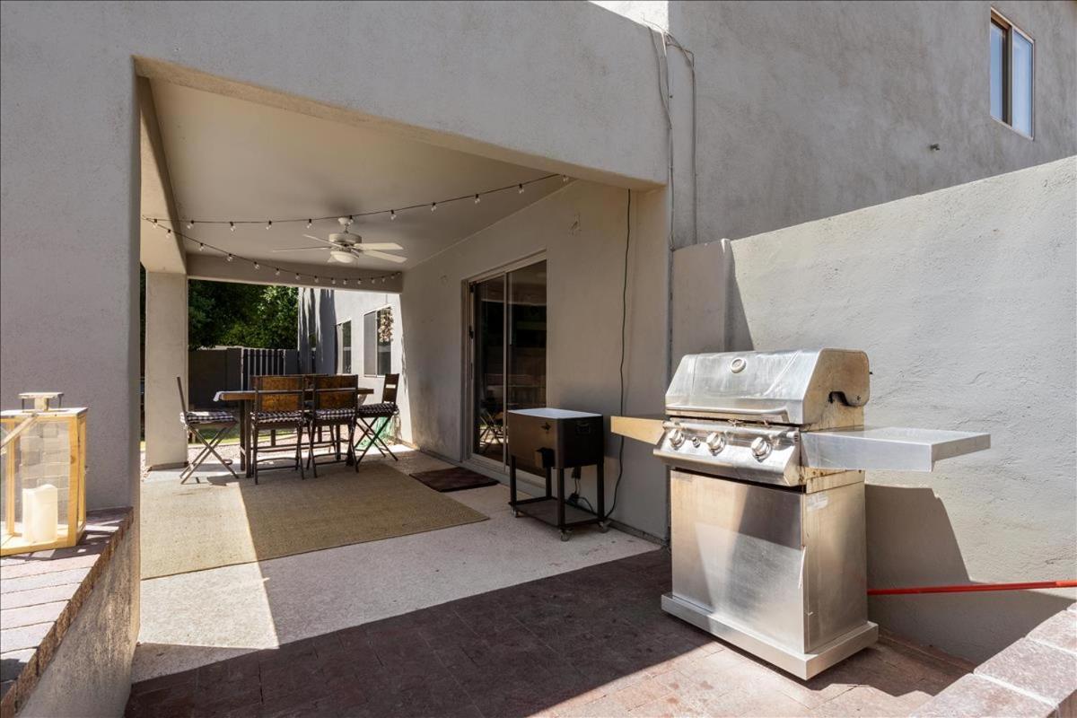 5 Bedroom 4 Bath Boutique Home Premium Location + Heated Pool Option 格伦代尔 外观 照片
